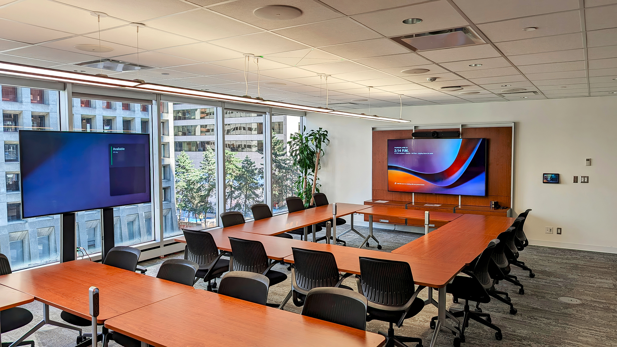 Cutting-edge AV systems for presentations, meetings, and entertainment in any space.